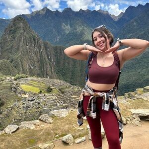 Meet your Posher, Kyra